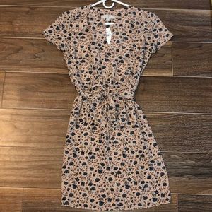 LOFT Tie Waist Dress